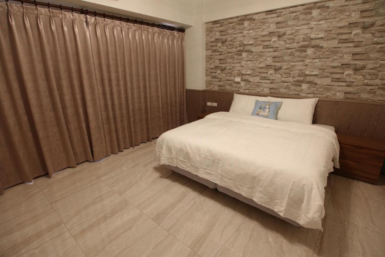 R&H B&B 东港镇 外观 照片