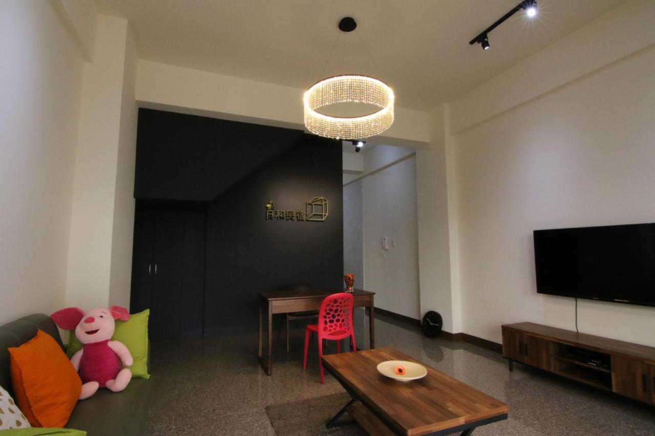 R&H B&B 东港镇 外观 照片